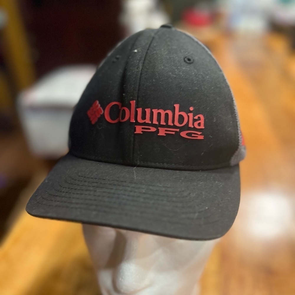 Columbia PFG/Atlanta Braves collab SnapBack in GUC